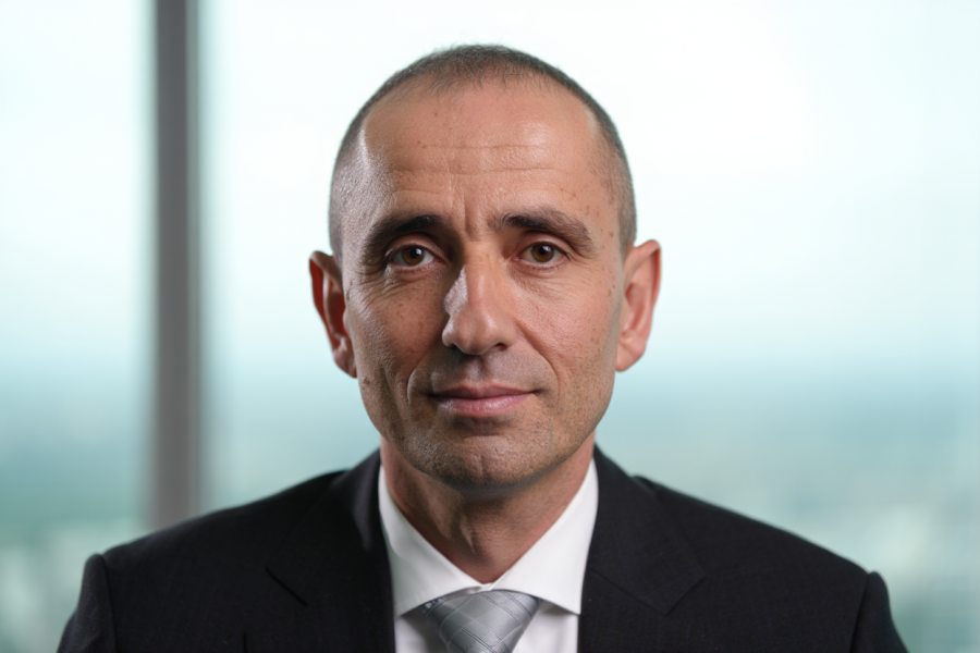 Zdjęcie biznesowe w plenerze – kiedy warto zdecydować się na taką sesję?